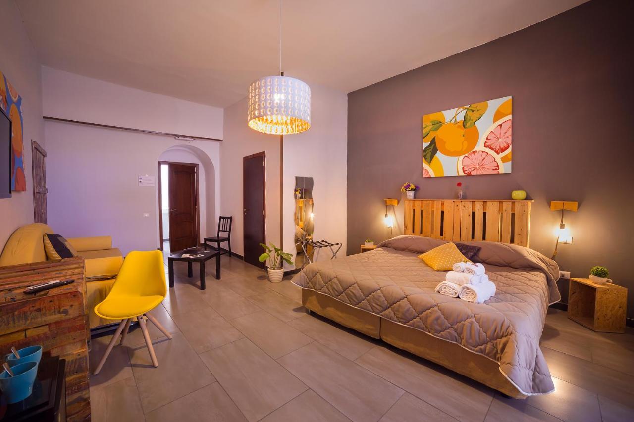 Le 4 Stagioni Dante H Napoli Centro, By Clapa Group Hotel Kültér fotó